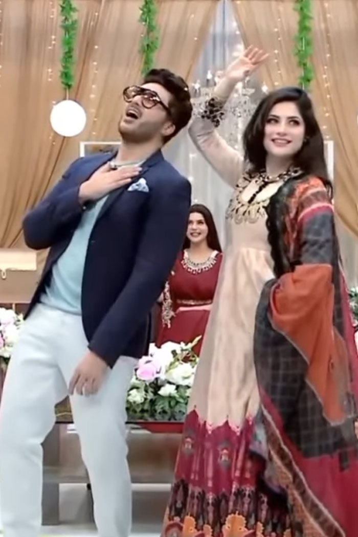 Neelam Muneer dance with Ahsan Khan